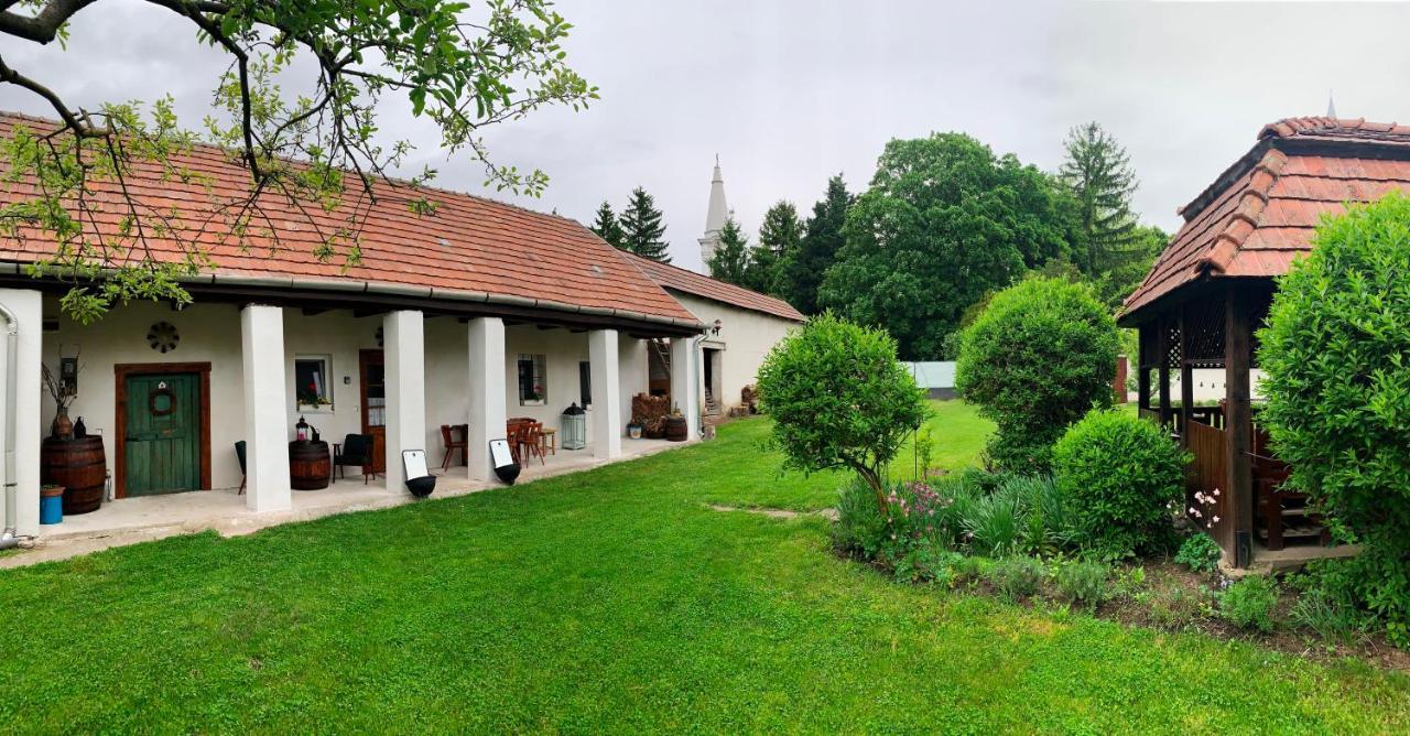 Ferienwohnung Gyere Be Vendeghaz Dregelypalank Exterior foto