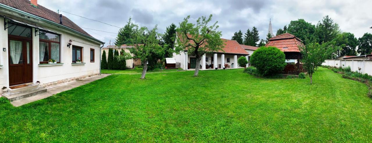 Ferienwohnung Gyere Be Vendeghaz Dregelypalank Exterior foto