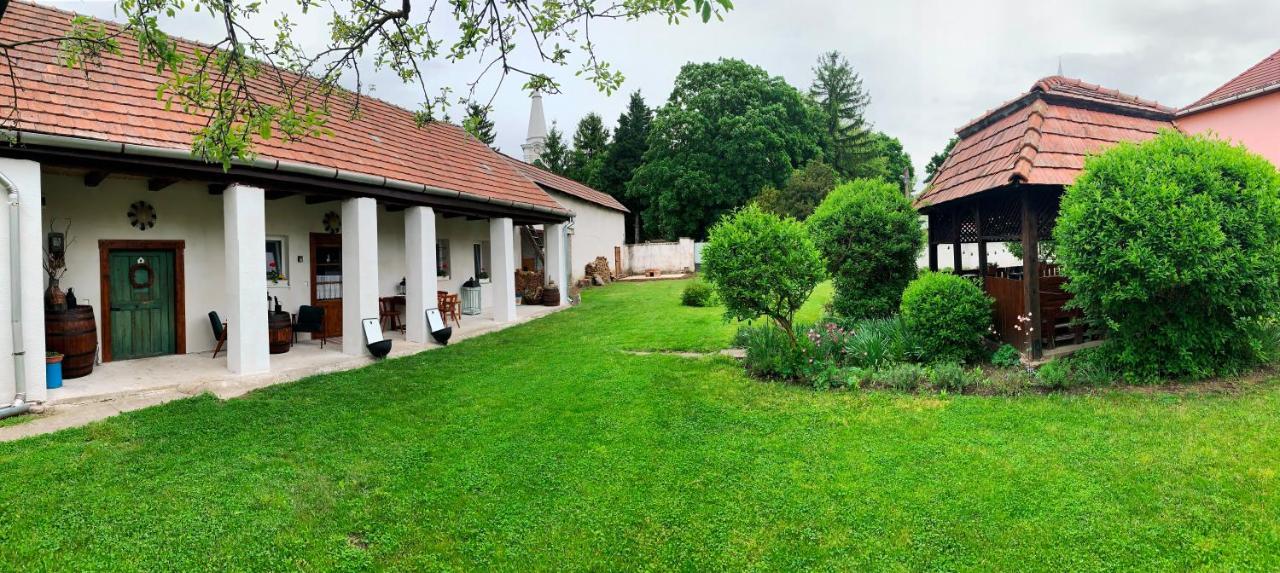 Ferienwohnung Gyere Be Vendeghaz Dregelypalank Exterior foto